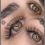 آموزش خدمات تخصصی اکستنشن مژه سمیراحیدری