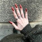 کاشت ناخن گیسو