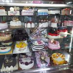 شیرینی سرای لاله Eshtehard