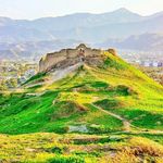 قلعه اژدها پیکر و قبر مادر نادرشاه