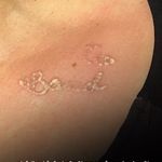 کلینیک زیبایی و مرکز لیزر V