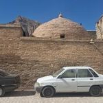 مقبره بابا طاهر