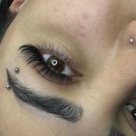 اکستنشن مژه و لیفت مژه و ابرو عاطفه چگنی