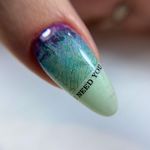 مرکز تخصصی خدمات کاشت ناخن مهشید رستگاری