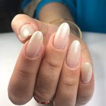 مرکز تخصصی خدمات کاشت ناخن مهشید رستگاری