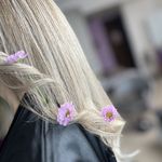 سالن زیبایی مه آذر