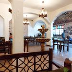 رستوران سنتی آریا