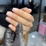 آموزش و خدمات تخصصی ناخن سارا زاده عباس