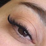 سالن زیبایی و آرایشگاه زنانه نازبانو