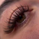 سالن تخصصی ناخن و مژه سارا عسگری