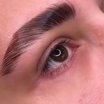 مرکز مژه ملیکا