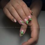 خدمات تخصصی ناخن مونا