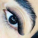 اکستنشن مژه با پرداخت هزینه مواد