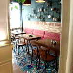 رستوران جوان