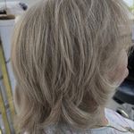 سالن آرایش و زیبایی رویا