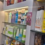 لوازم آرایشی و بهداشتی ادکلن فروشی فتحی