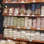 نبات و آبنبات صنوبری