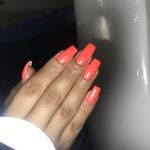 کاشت ناخن پاییز