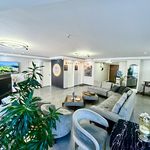 کلینیک زیبایی گلوریا