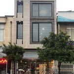 استودیو گل برگ و رنگ