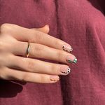 مرکز تخصصی ناخن و مژه نگار بیات