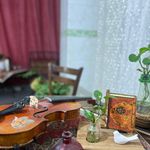 آموزشگاه موسیقی زنبورک