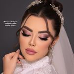 خدمات تخصصی میکاپ و شنیون و مژه اکبری