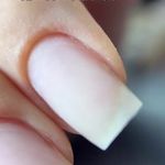 خدمات تخصصی ناخن مژگان