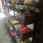شیرینی لادن تعاون