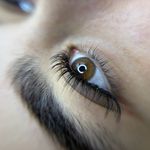 سالن زیبایی مه آذر