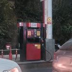 پمپ بنزین چهارراه قنات