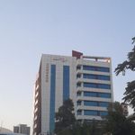 مرکز اداری تجاری زمرد