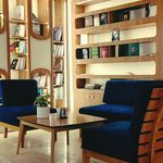 کافه کتاب پیدا