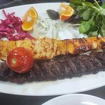 سنگک داغ کباب داغ راه ابریشم