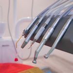 مطب دندانپزشکی دکتر علیرضا شریف پور