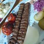 چلوکبابی و طباخی آراد امیر