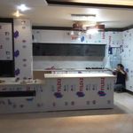 کابینت پویا سازنده ترهای داخل دکور اسیون  آشپزخانه کومد دیواری