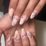 سالن زیبایی و مرکز تخصصی کاشت ناخن هلنا