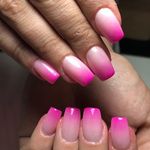 سالن زیبایی و مرکز تخصصی کاشت ناخن هلنا