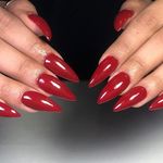 سالن زیبایی و مرکز تخصصی کاشت ناخن هلنا