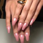 سالن زیبایی و مرکز تخصصی کاشت ناخن هلنا