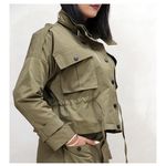 پوشاک دلوین