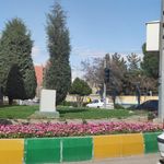 میدان شیخ مفید