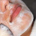 مرکز تخصصی زیبایی و سلامت پوست و مو شبنم