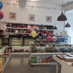 نان و شیرینی لادن غرب