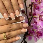 سالن زیبایی و کاشت ناخن شیما کمالی