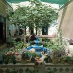 کافه رستوران سنتی آ بی بی