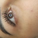 اکستنشن و لیفت مژه و ابرو پریسا