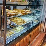 شیرینی فروشی فندق