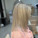 خدمات تخصصی صافی و احیاء مو